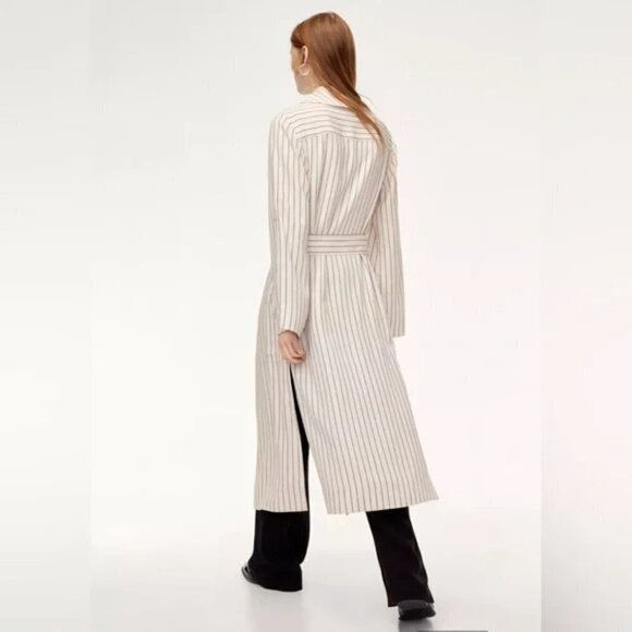 Aritzia Babaton Kahlo Robe Jacket - Picture 3 of 16